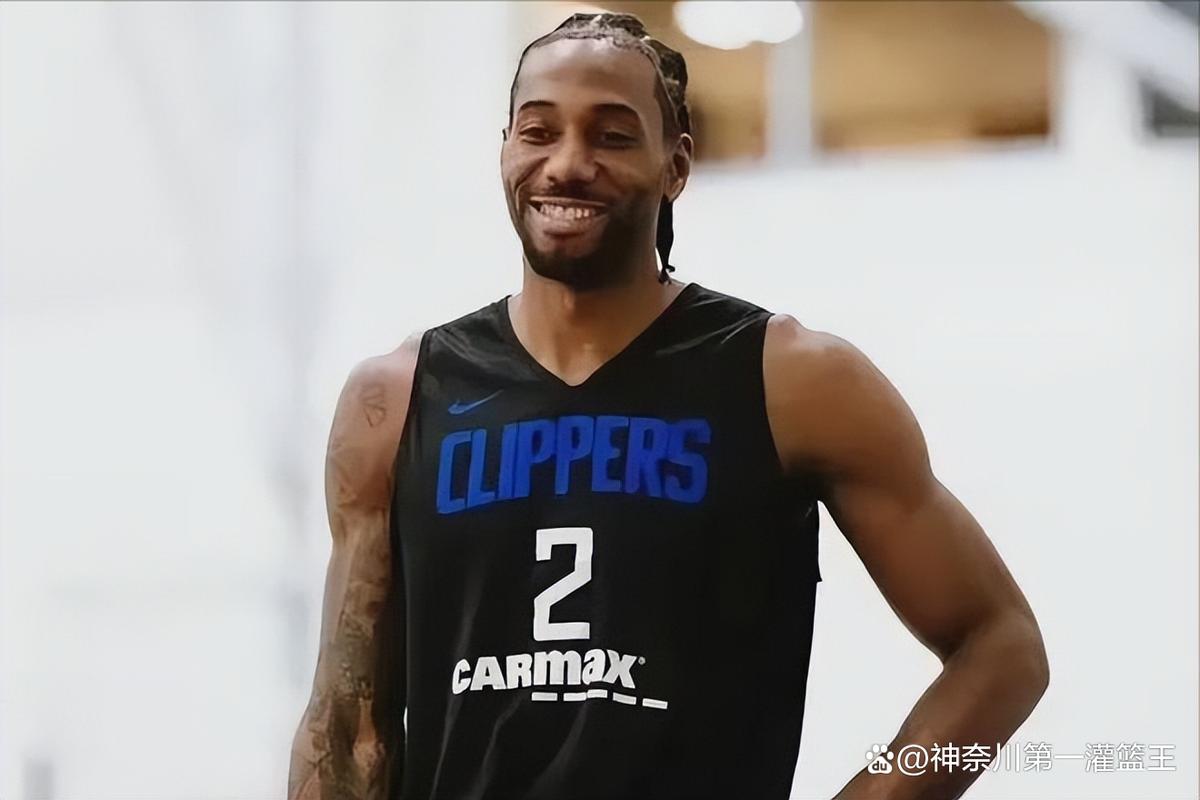 引入两名具 引入两名具