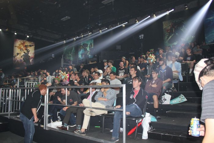 由此推断 由此推断